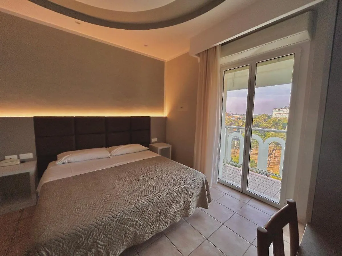 Hotel Adria Milano Marittima 4*,  Italie